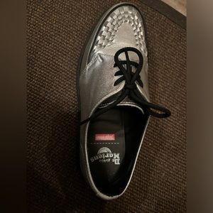 Dr. Martens Ramsey Supreme Silver Creeper